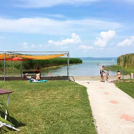 Dom wakacyjny Holiday In Szantod/balaton 20223 Szántód